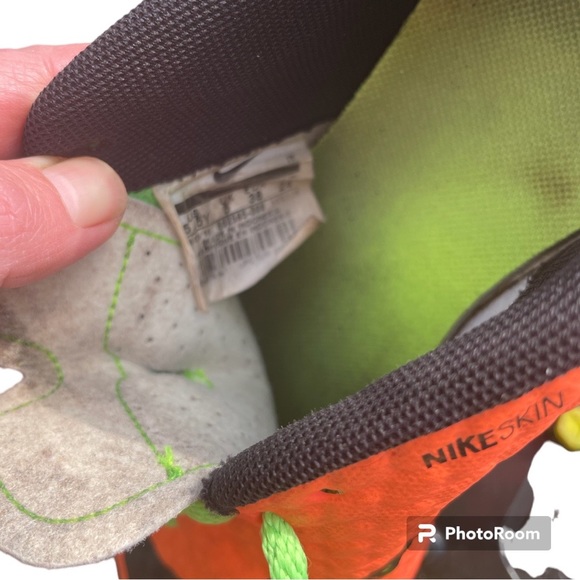 Nike Hypervenom Soccer Cleats GUC - Picture 6 of 7